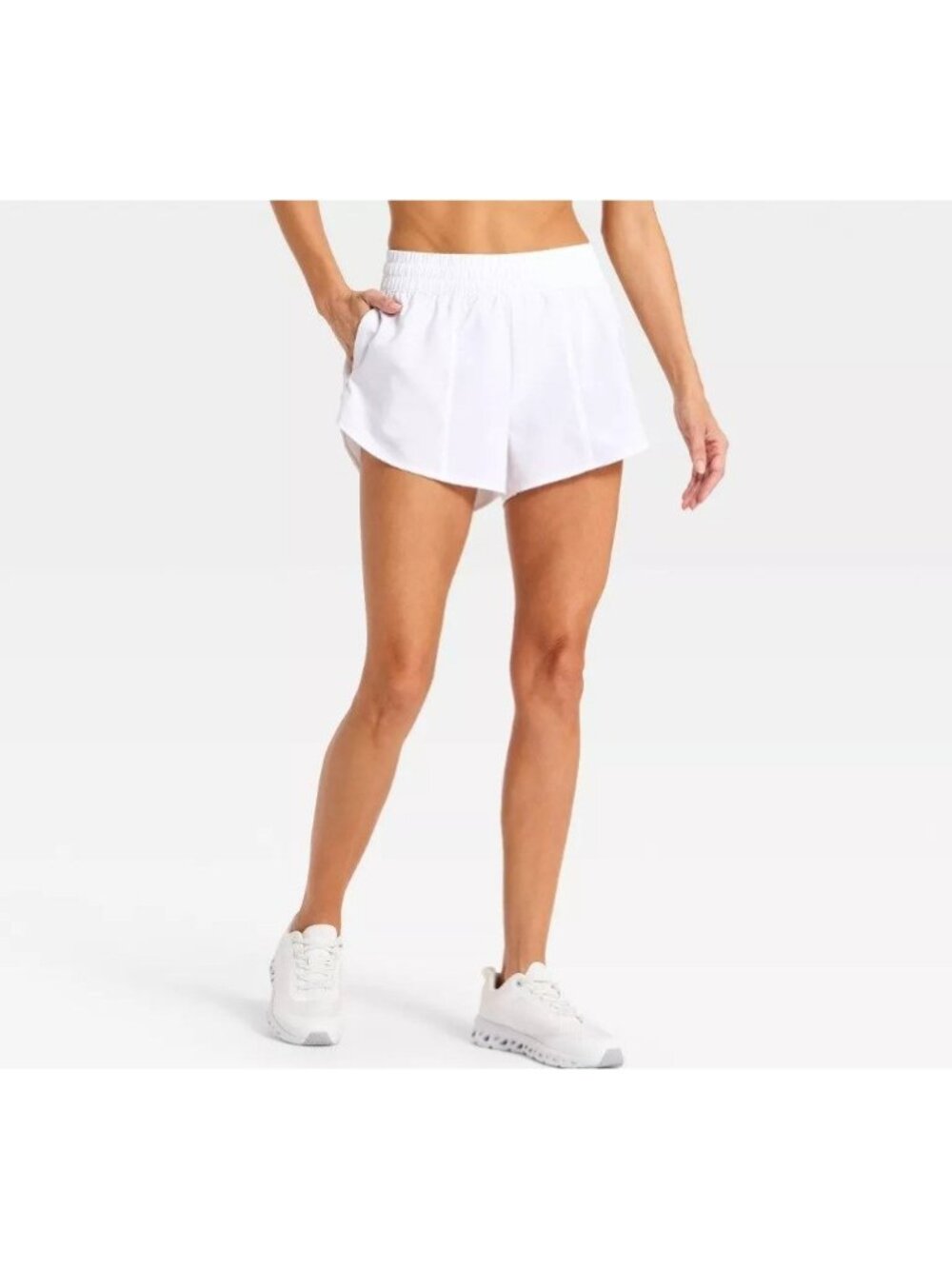 All in Motion Women's Run Shorts XL White Moisture Wicking Quick Dry Zipper